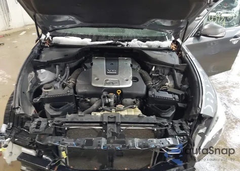 2018 Infiniti Q70 3.7X Luxe z USA, uszkodzony, nr VIN JN1BY1AR7JM220592